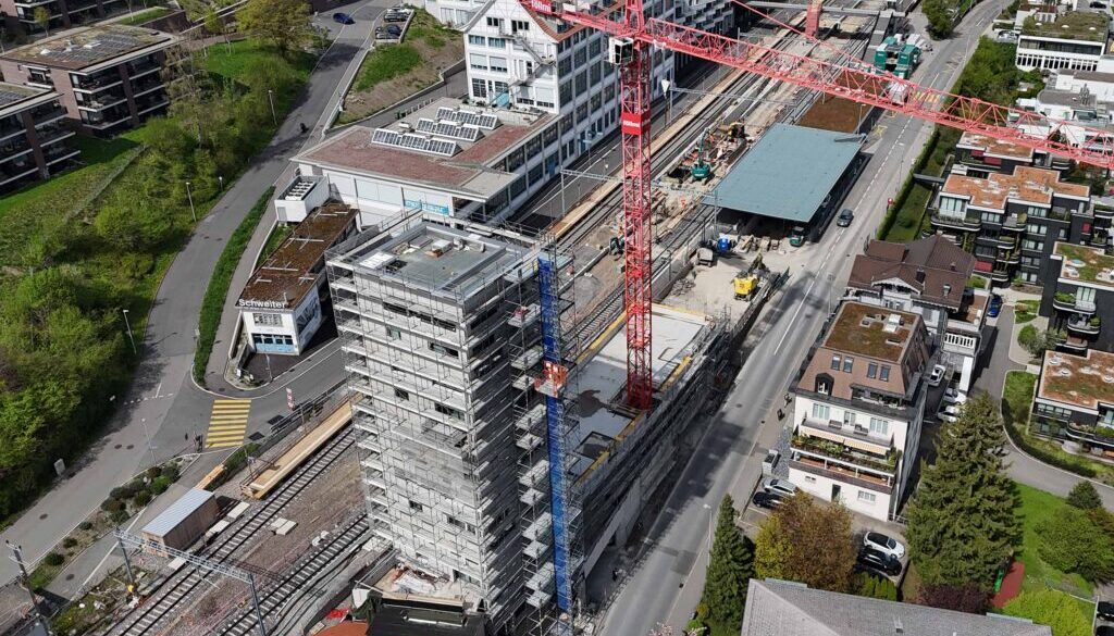 Flachdach-Oberdorfstrasse-58-Horgen-Drohneshot-Ensemble