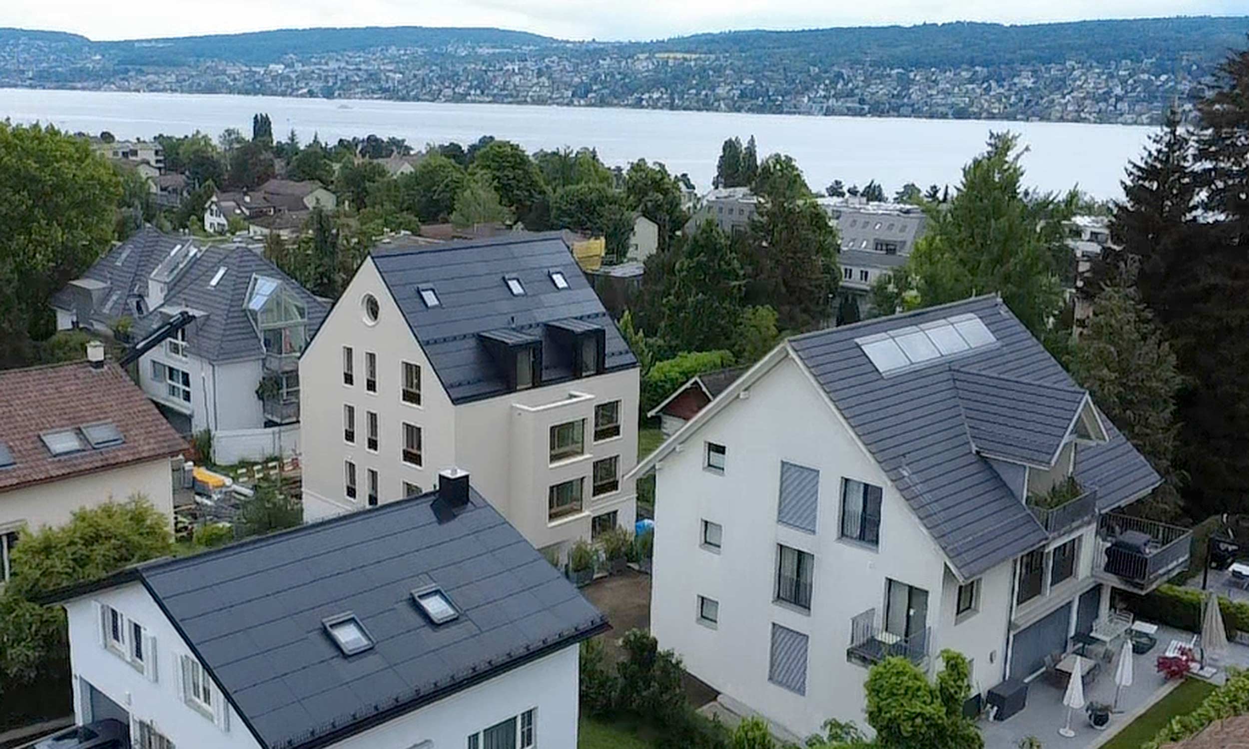 Erstel­lung Steil­dach MFH Rüsch­li­kon
